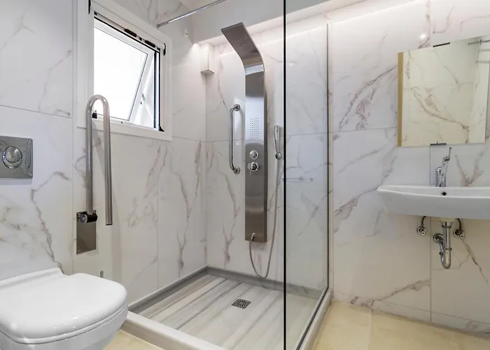 Momento Aparthotel Vlachata