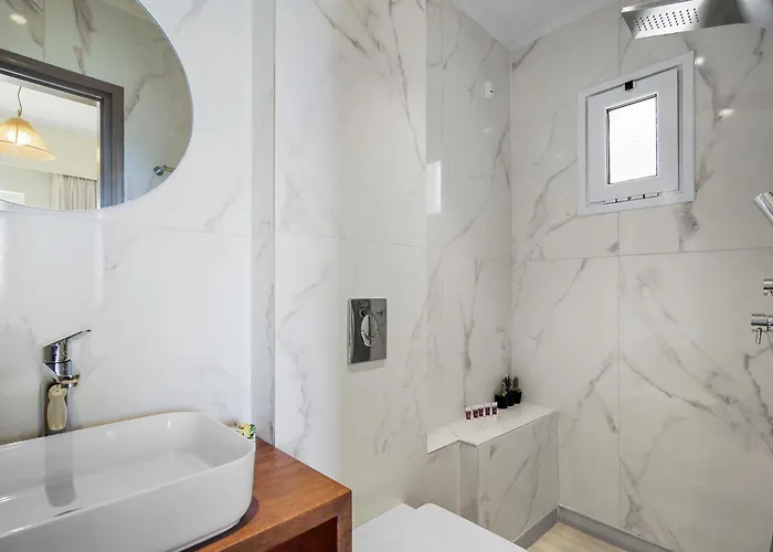 Aparthotel Momento 4*