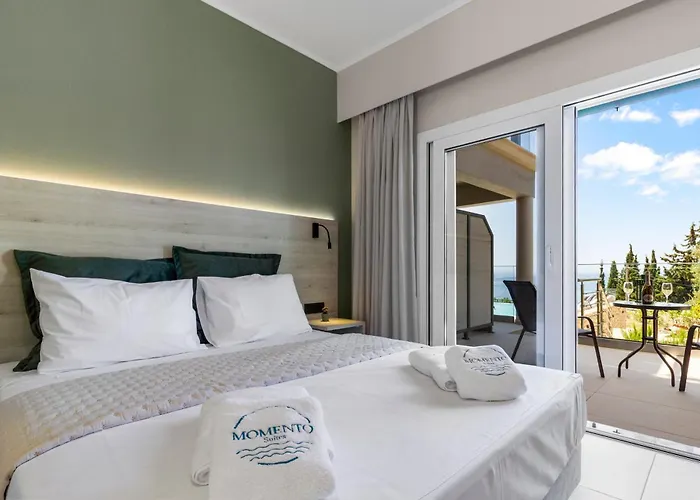 Aparthotel Momento 4*