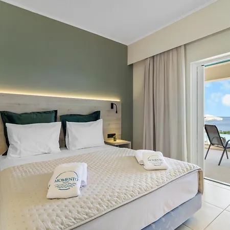 Momento Aparthotel Vlachata