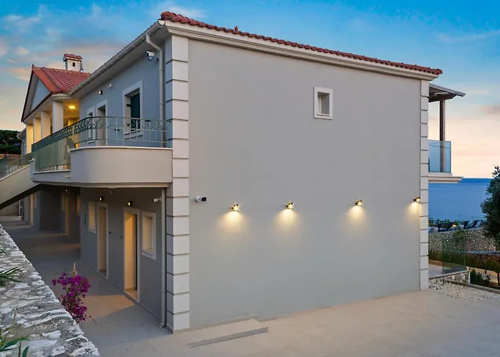 Momento Aparthotel Vlachata