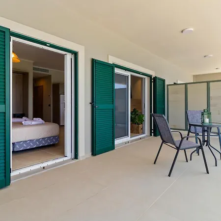 Momento شقة فندقية 4*